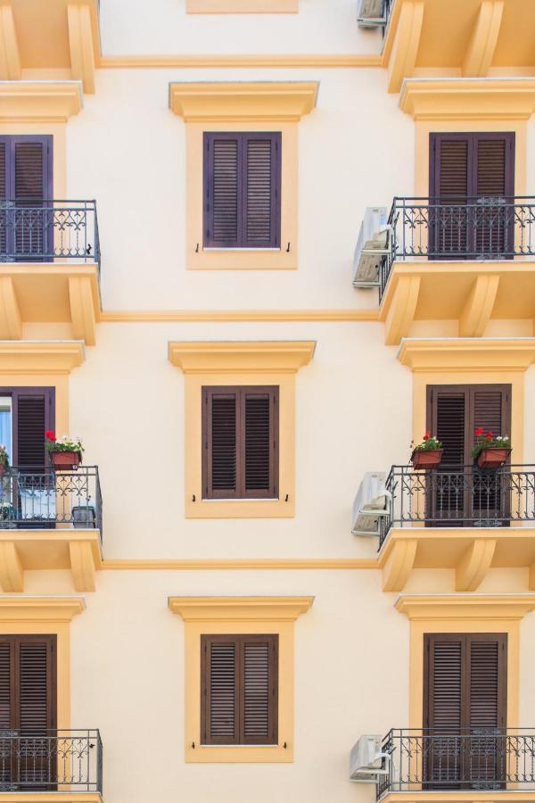 Anna'S Luxury Apartment Palermo Exteriör bild